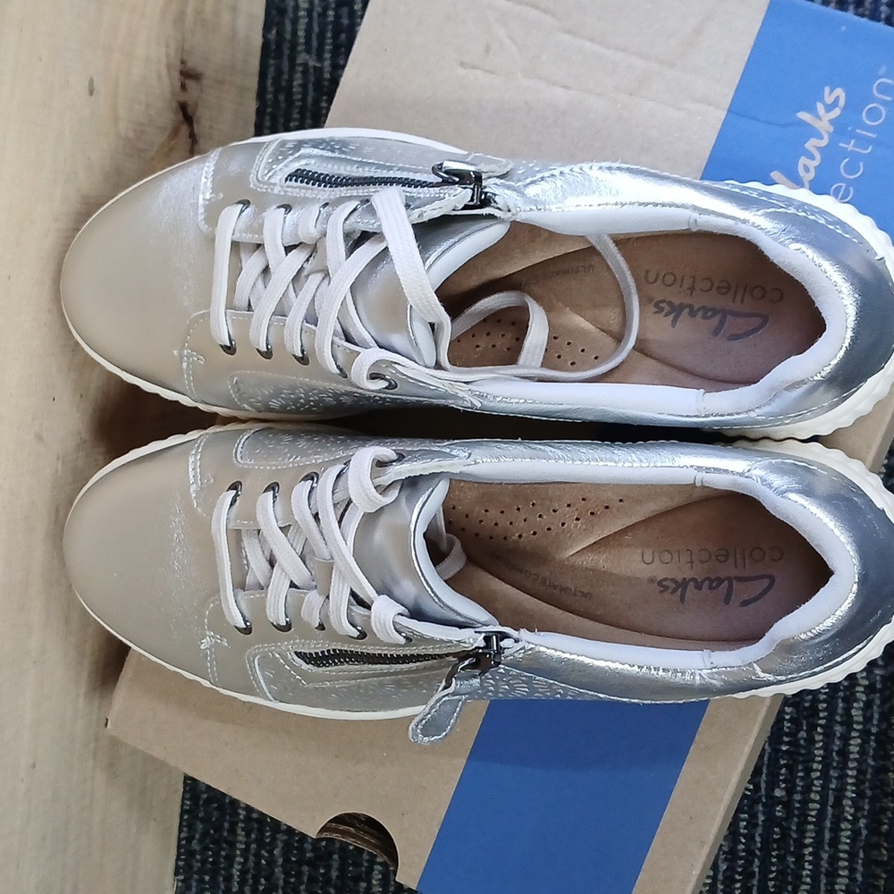 New Clarks Collection Caroline Rio Leather Sneaker 7 1/2 - Picture 6 of 8